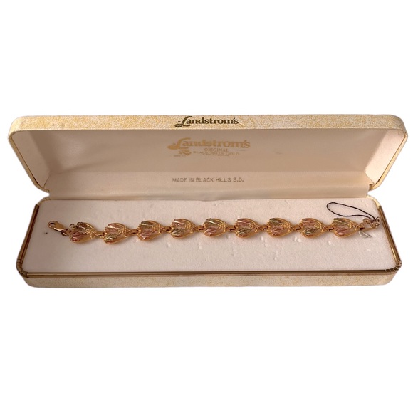 Vintage Landstrom’s Tri Color 10 Karat Black Hills Gold Heart Leaf Bracelet - Picture 3 of 15